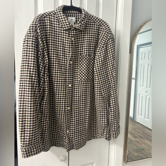 H&M Other - H&M Men's Plaid Shirt - Black, Red and Cream